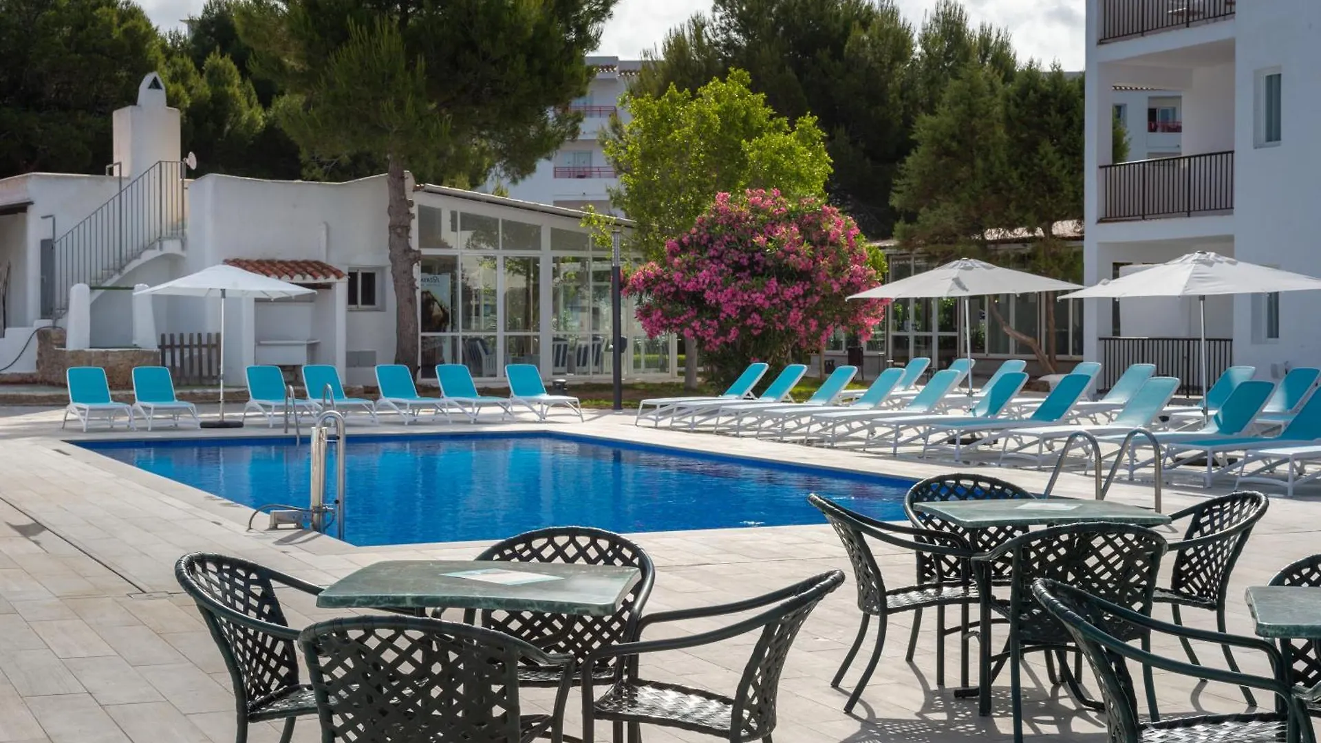 Aparthotel Vibra Club Maritim San Antonio  3*, San Antonio (Ibiza) Spanje